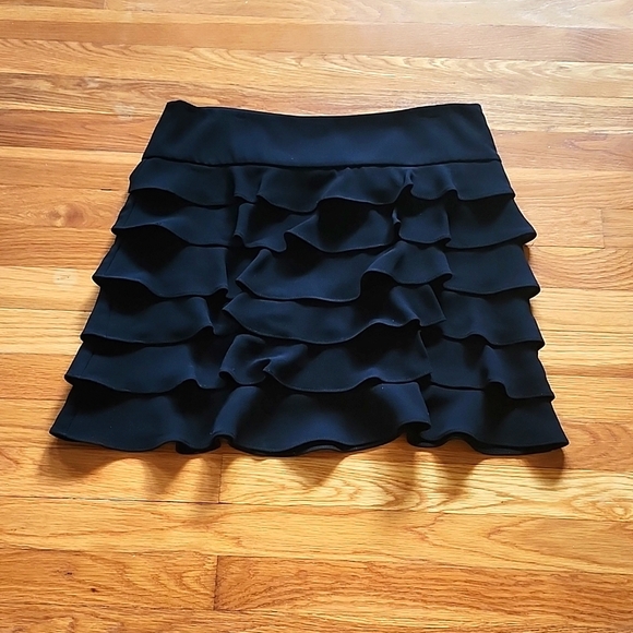 Lu Lu Alexander New York ruffle mini skirt black women's 10 - Picture 1 of 6